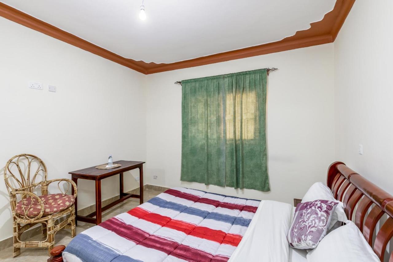Airport Side Hotel 엔테베 외부 사진
